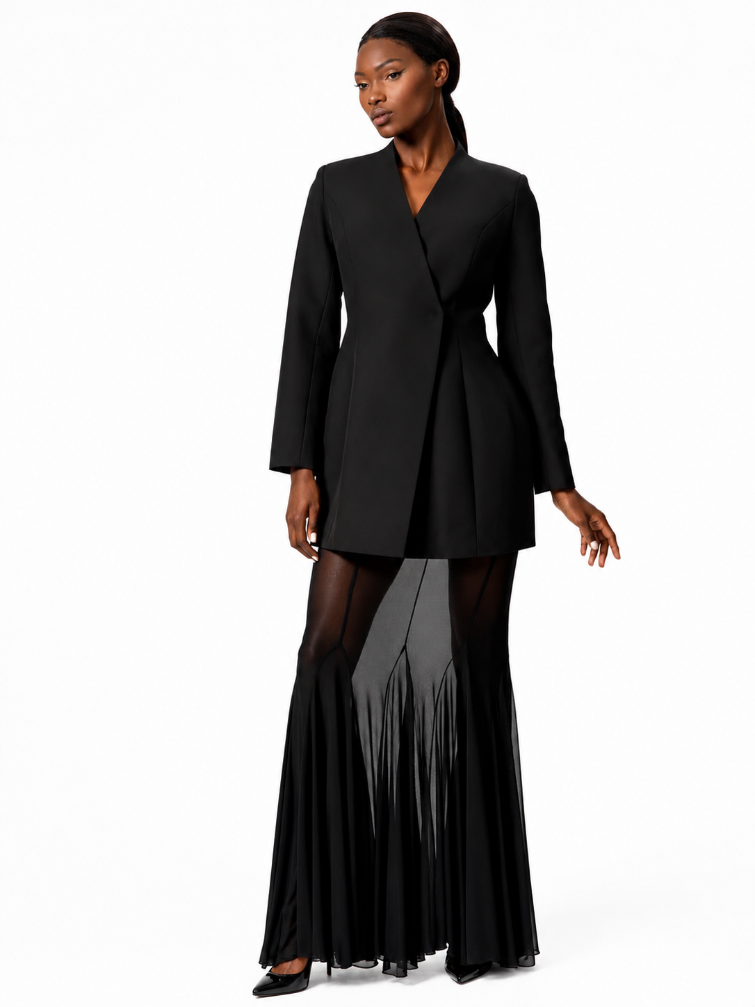 Vestido de malla a medida con elegancia