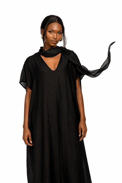 Luna Flow Maxi Dress
